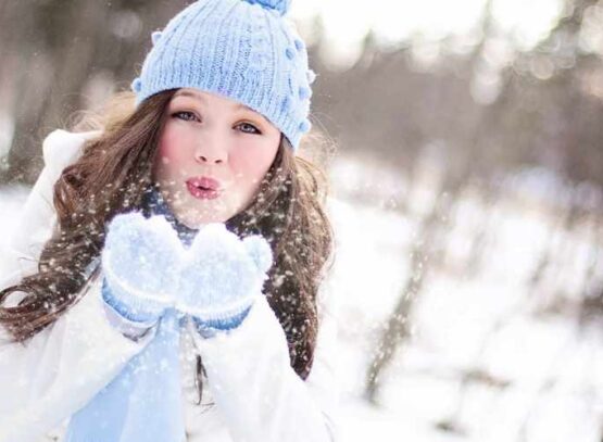 Proper-daily-lip-care-in-winter-tips