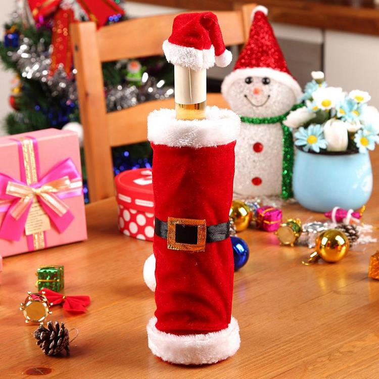 easy DIY Christmas wine bottle sleeve idea santa costume