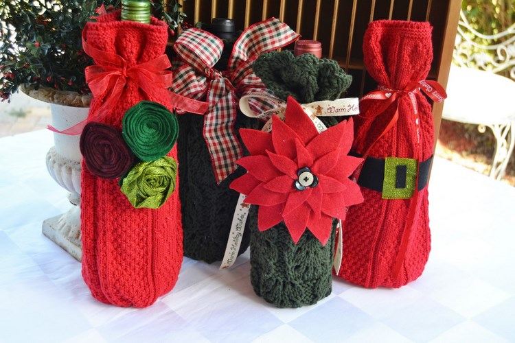 old sweater upcycling ideas Christmas wine bottles decoration