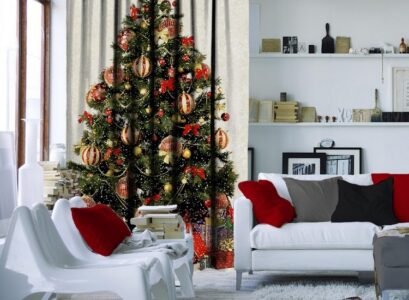 photo-curtains-with-decorated-Christmas-tree-quick-and-easy-home-decor-ideas