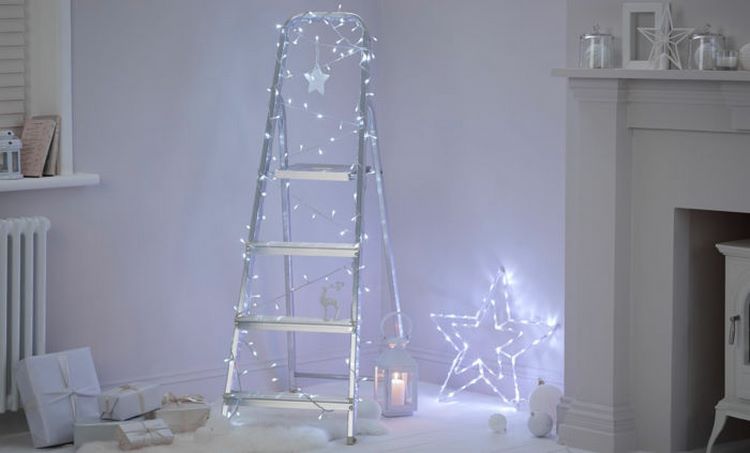 christmas decoration ideas ladder lantern and string lights