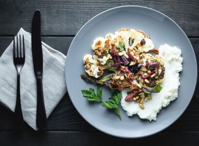 Cauliflower-Steaks-recipes-healthy-diet-vegetarian-food