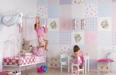 girl-bedroom-design-wall-decorating-ideas-patchwork-wallpaper
