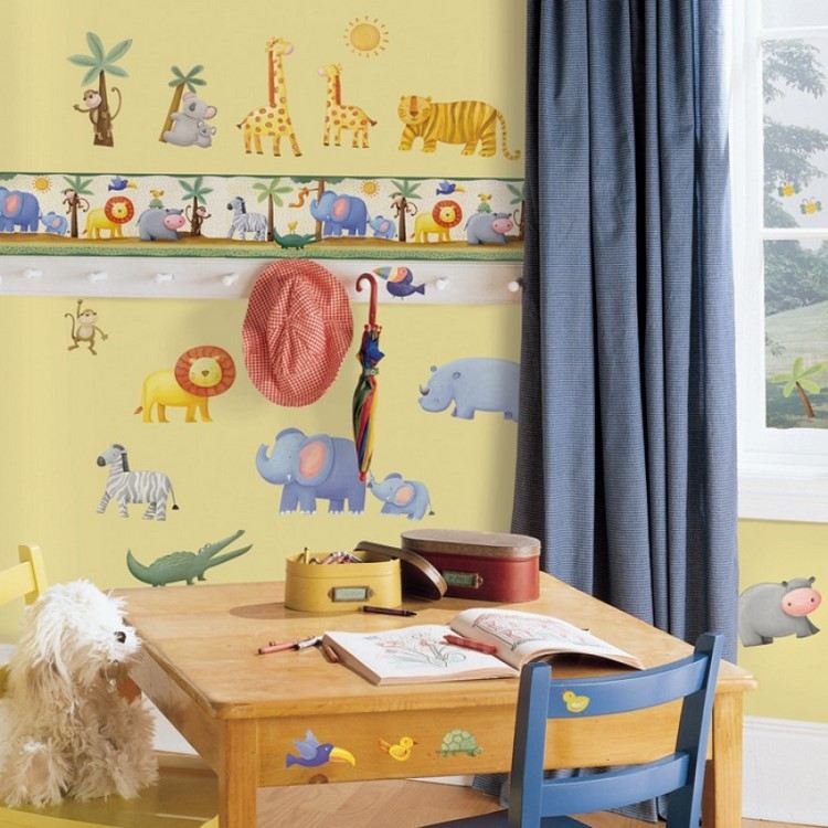 girl room decor yellow wallpaper ideas and cartoon animals