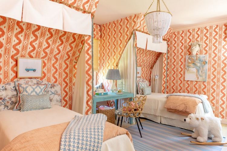 girl room wallpaper color scheme ideas orange twin canopy beds