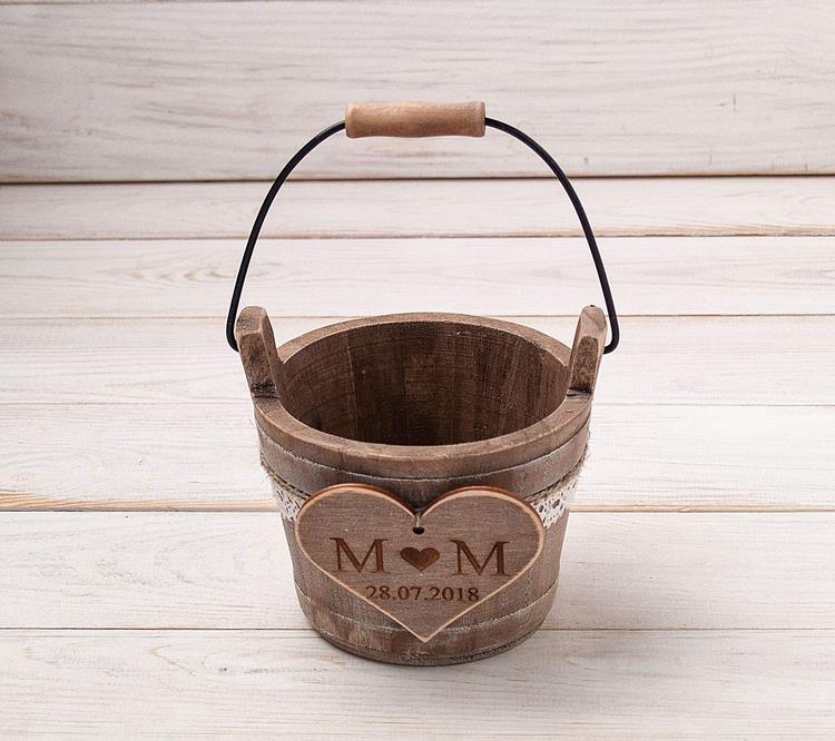original ring holder wooden bucket rustic wedding ideas 