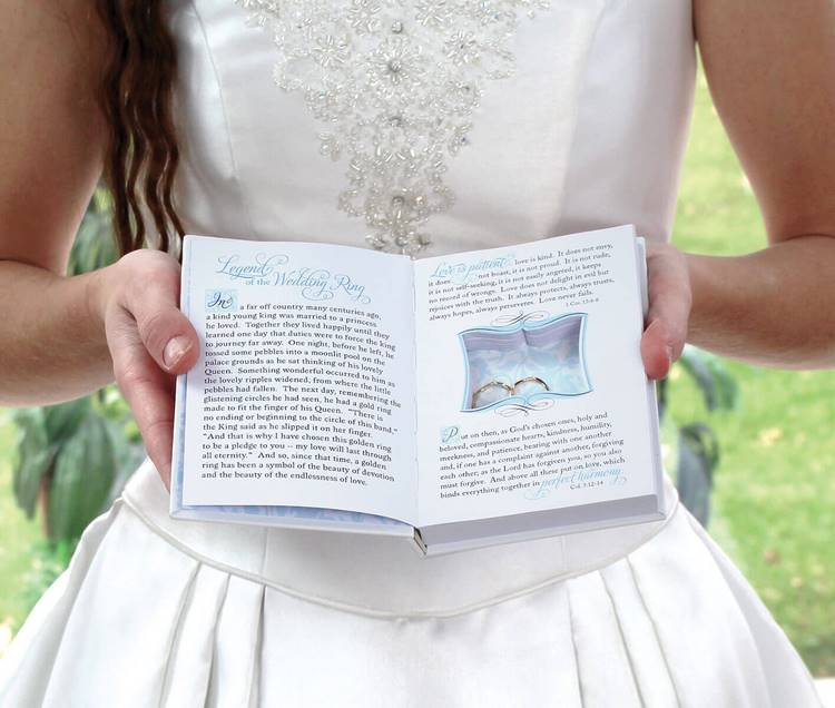 wedding rings in a book creative ideas