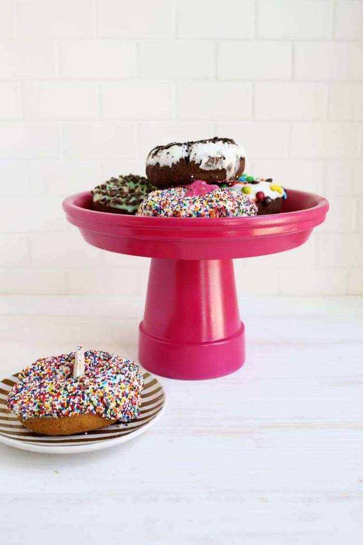 DIY cake stand from cup and plate super cool craft ideas