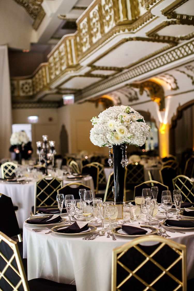 chic and glamor wedding decor ideas art deco style 