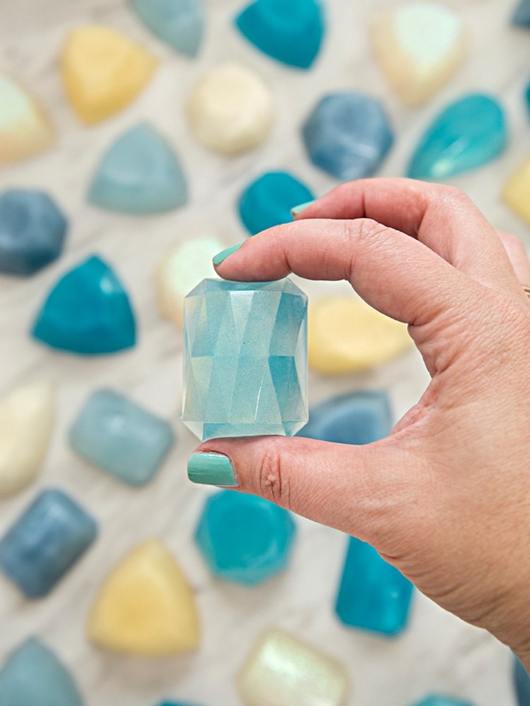 how to make gemstone soap DIY gift ideas
