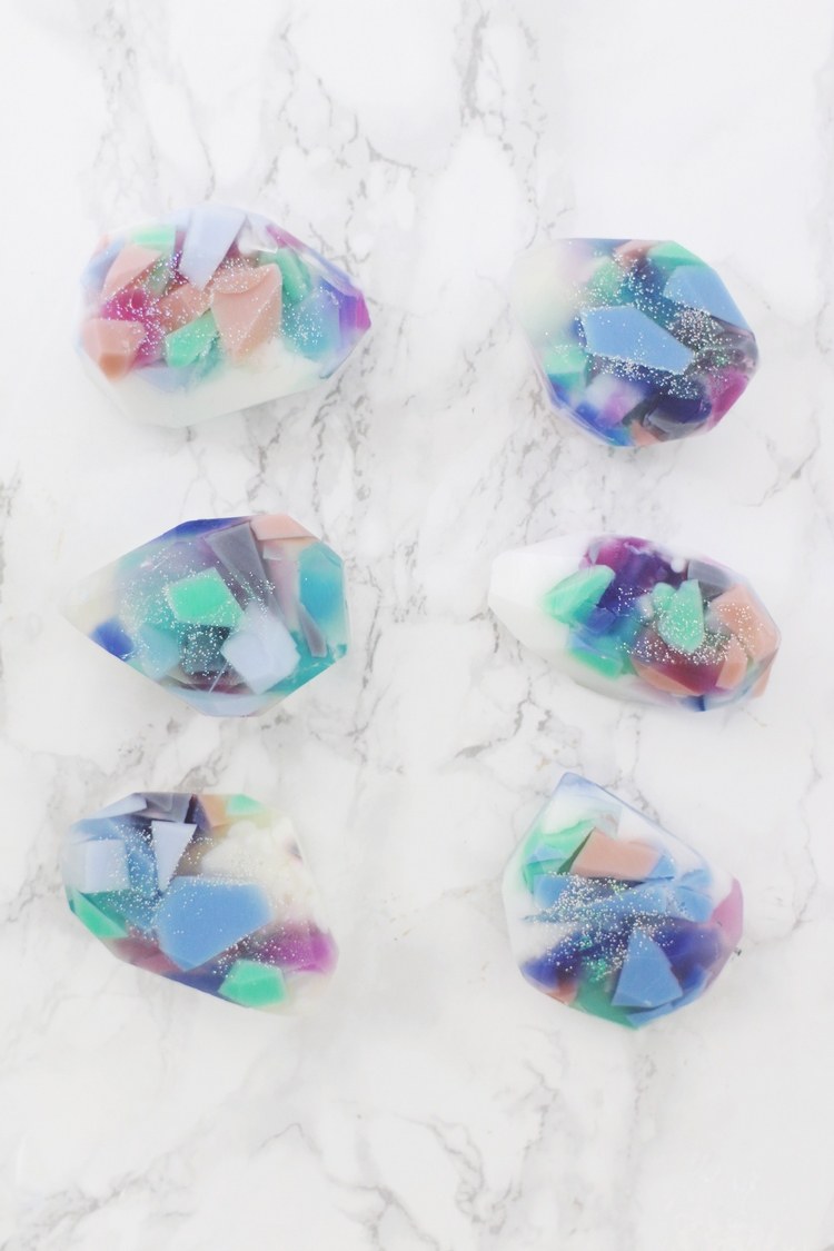 how to shape gemstone soap