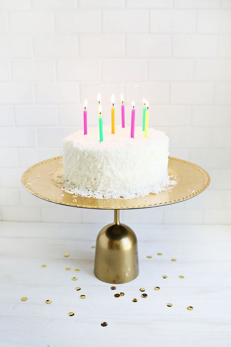 upcycling ideas cake stand from tableware step by step
