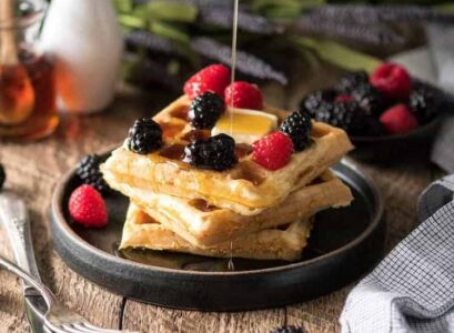 Easy-waffles-recipes-for-a-hearty-breakfast-or-a-tasty-dessert