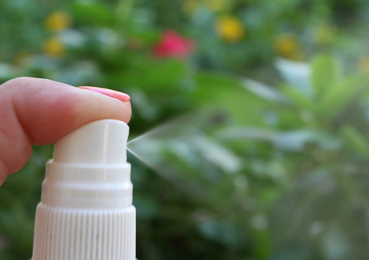 Homemade hand sanitizer spray recipe as advised by WHO