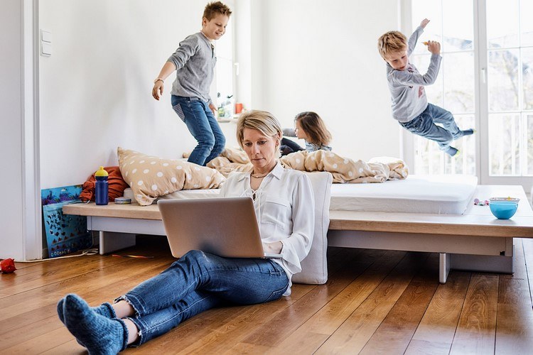 How to work from home with children during coronavirus outbreak