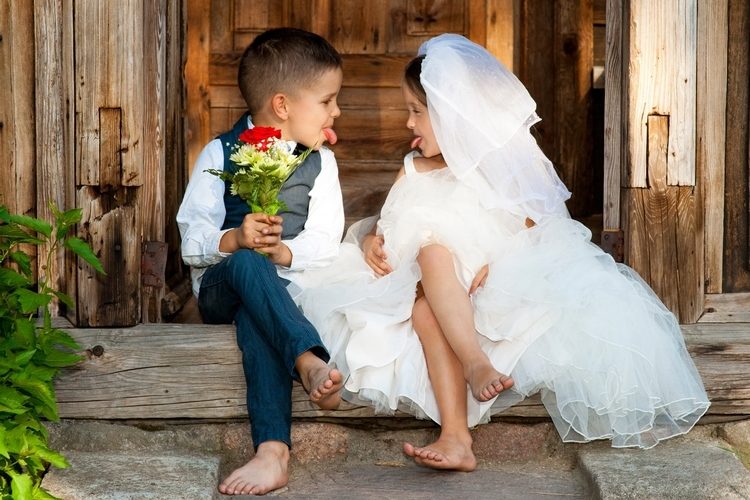Cute kids' looks for every type of wedding