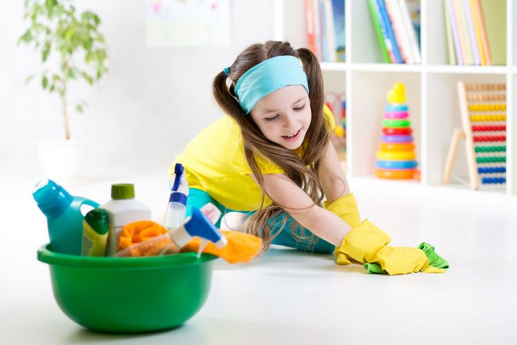 assign age appropriate house chores to the kids