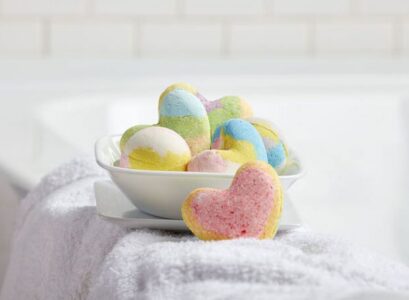 DIY-Bath-bombs-recipes-for-adults-and-children