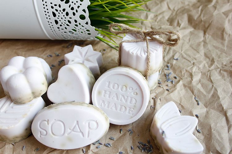 DIY Lavender and Shea Butter Soap