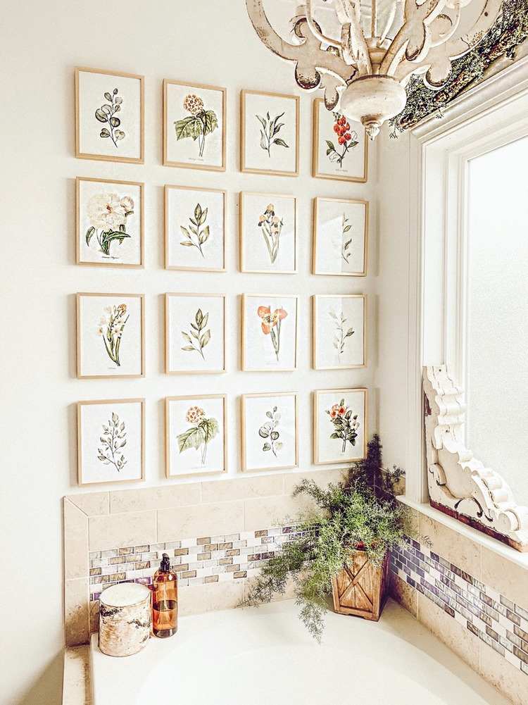 bathroom wall decor ideas with flower paintings