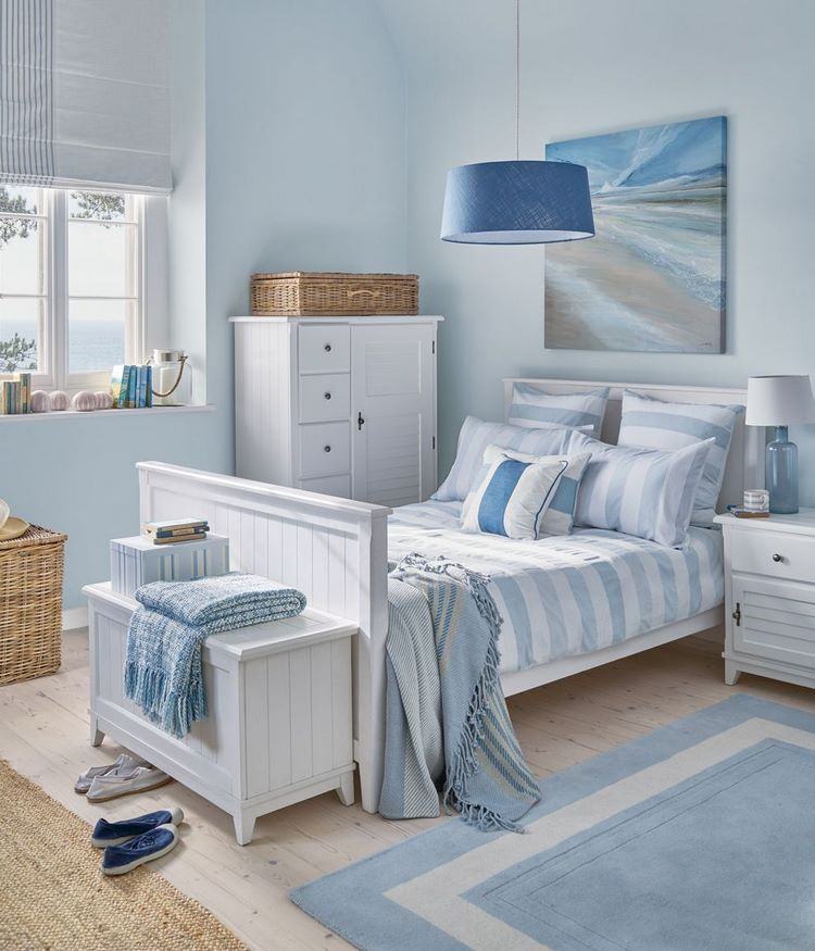 Coastal themed bedroom beach decor interior design ideas