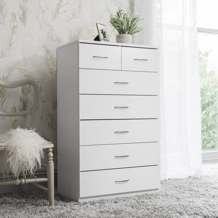How To Choose A Chest Of Drawers For, Tall Bedroom Dresser Furniture Design