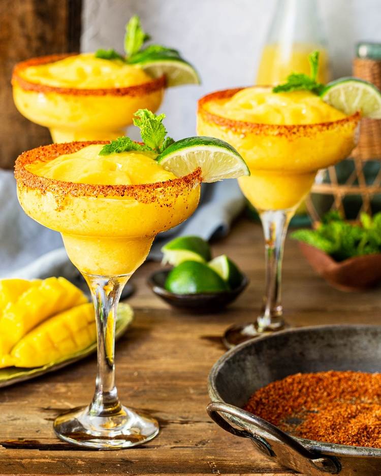 Frozen Mango Margarita recipe summer drinks ideas