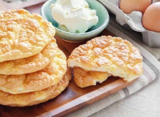 Cloud-bread-recipes-and-ideas-for-your-low-carb-and-gluten-free-keto-menu