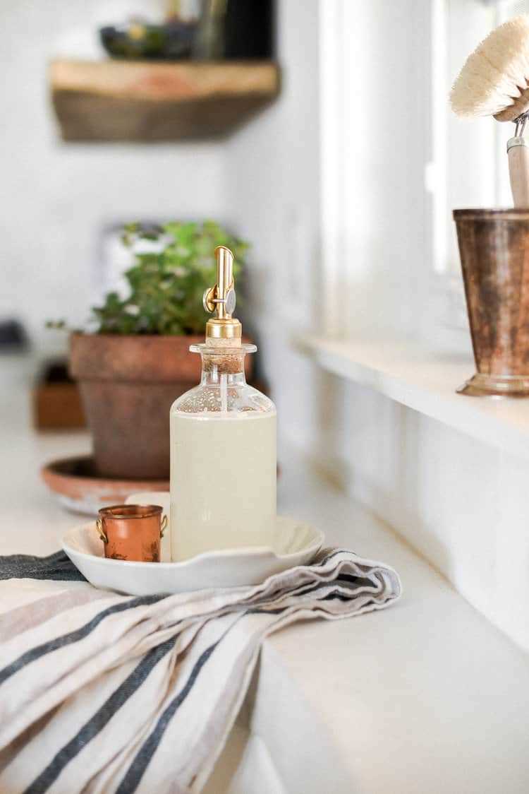 DIY moisturizing liquid hand soap recipe