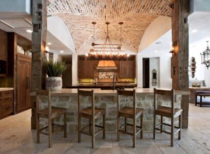 Mediterranean-style-kitchen-Spanish-decor-amazing-barrel-vault-ceiling