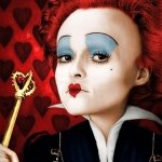 Queen-of-hearts-Halloween-makeup-and-costume-ideas