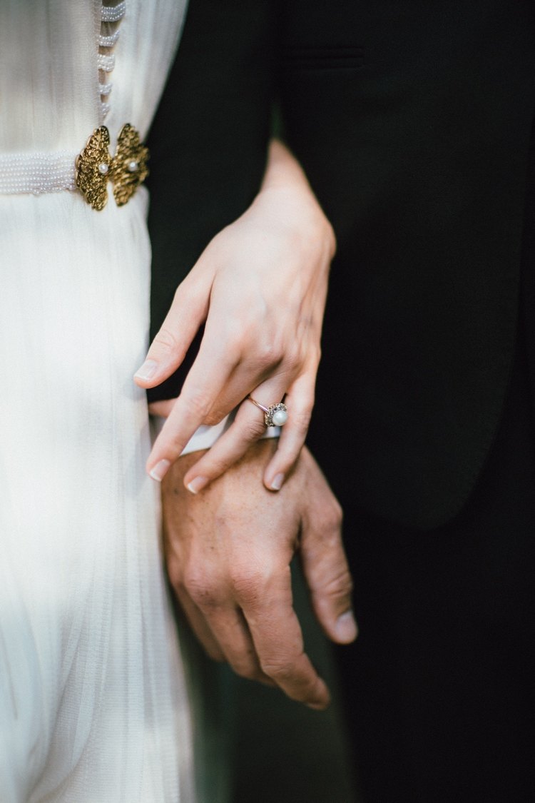 black and white wedding ideas decor accessories bride and groom attire