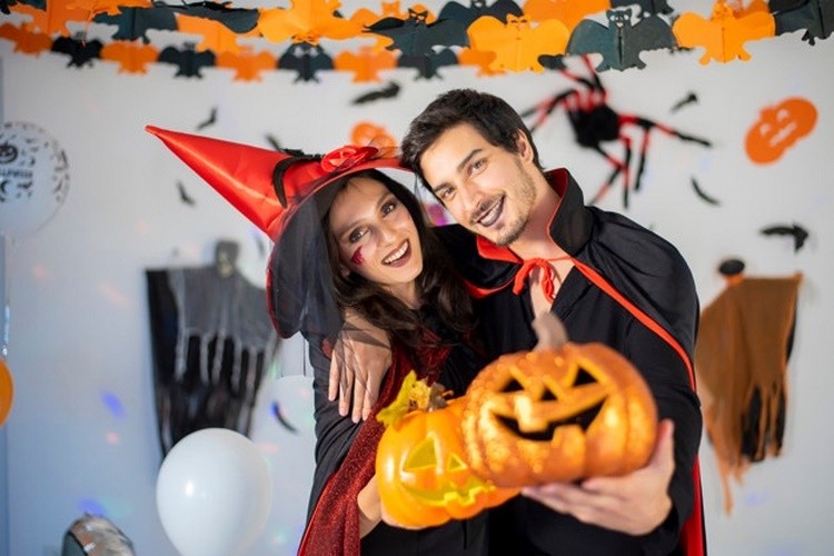 cute couple costumes makeup halloween witch wizzard