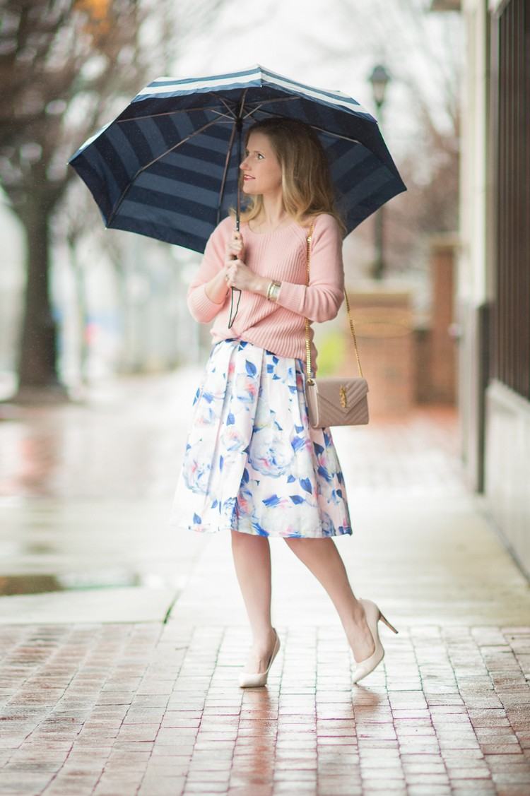 summer outfit ideas elegant midi skirt and cardigan 