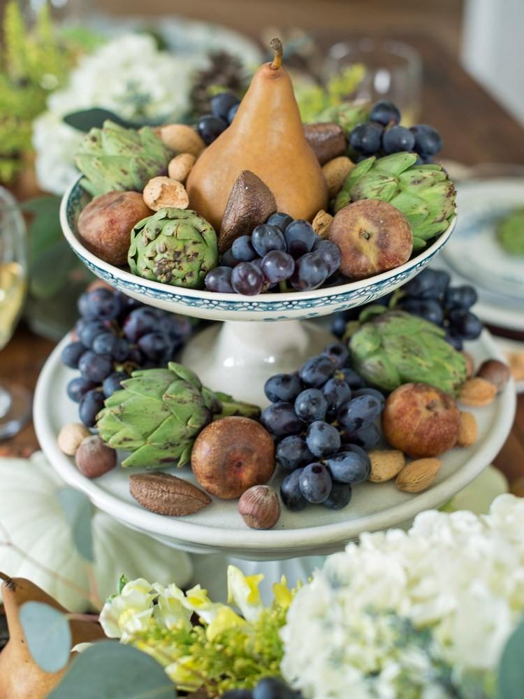 fall decor ideas with fruits and vegetables