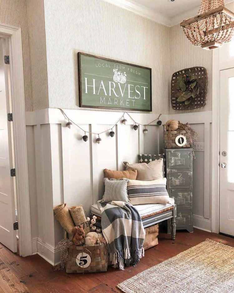 farmhouse entryway ideas pillows blanket DIY fall decor