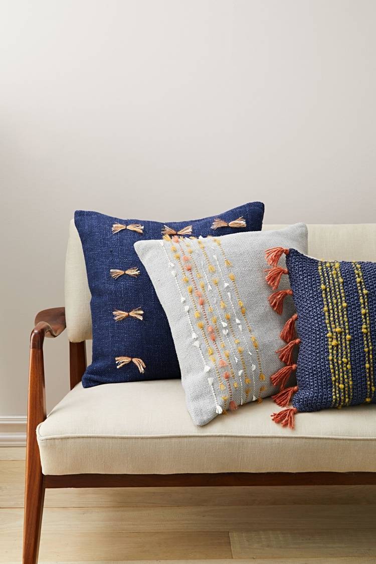 Fall decoration ideas pillows and textile
