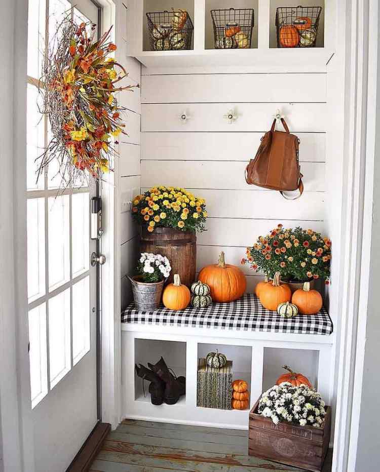 beautiful farmhouse entryway fall decor ideas