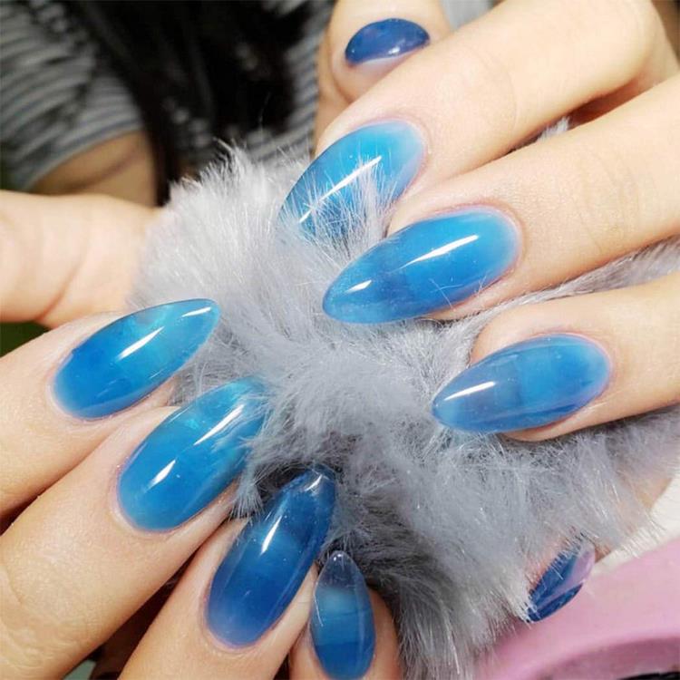 blue jelly nails manicure ideas summer trends