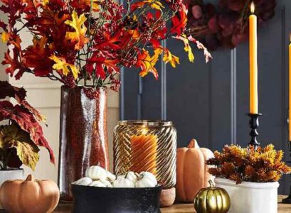 elegant-and-stylish-fall-decoration-with-colored-leaves-and-candles