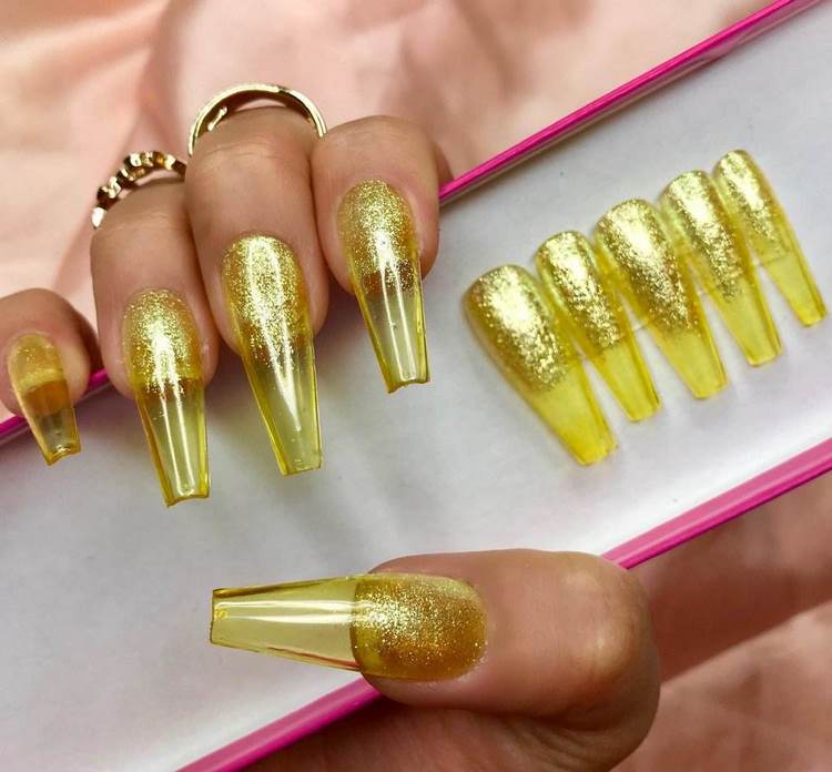 Super trendy colorful jelly nails ideas – how to do them at home?