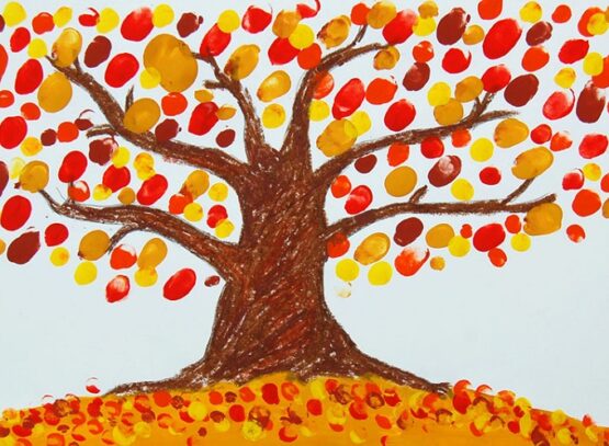 Easy-and-colorful-fall-tree-craft-ideas-for-kids-to-try-at-home-finger-paint-ideas