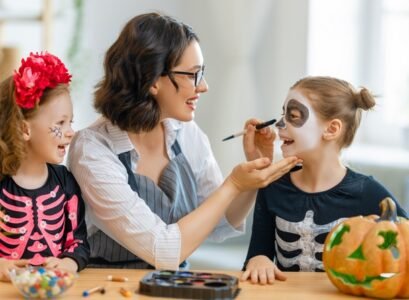 Halloween-makeup-for-kids-and-face-painting-ideas-for-boys-and-girls