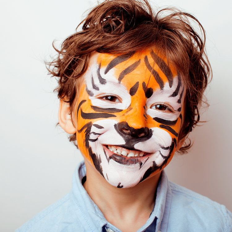 Tiger face paint Halloween party for kids ideas