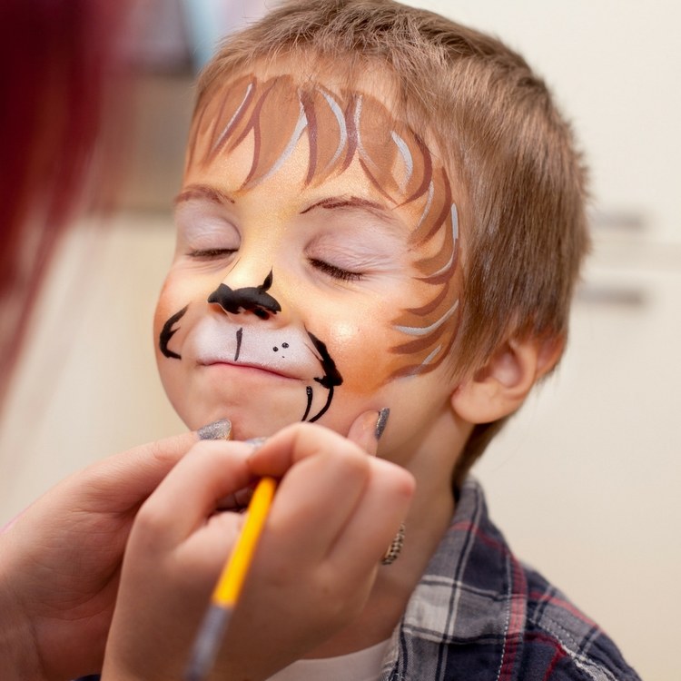 face paint ideas for boys and girls DIY tiger makeup