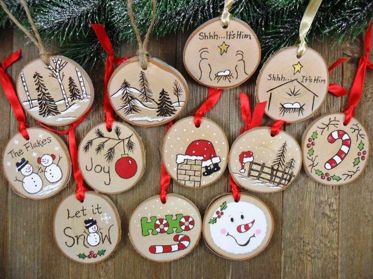 DIY wood slice Christmas tree ornaments ideas