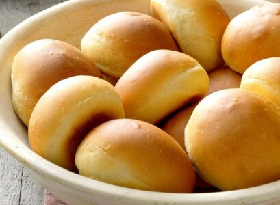 How-to-make-Dinner-Rolls-Thanksgiving-Christmas-dinner-ideas