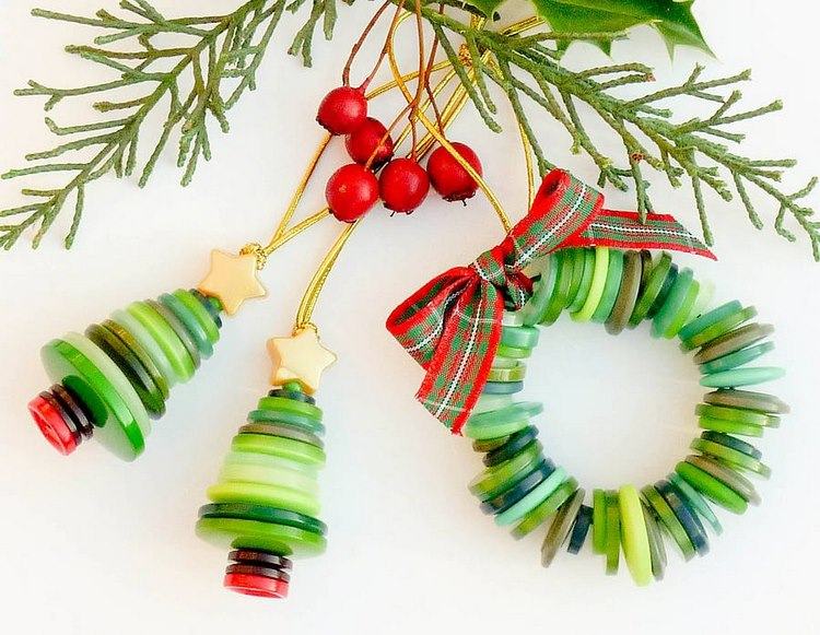 Christmas button craft ideas homemade festive decorations