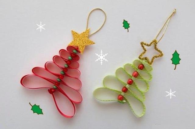 DIY-Ribbon-and-Beads-Christmas-Tree-Ornaments