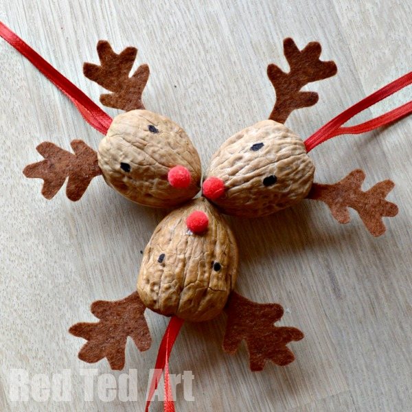 DIY Walnut Reindeer Christmas tree Ornaments